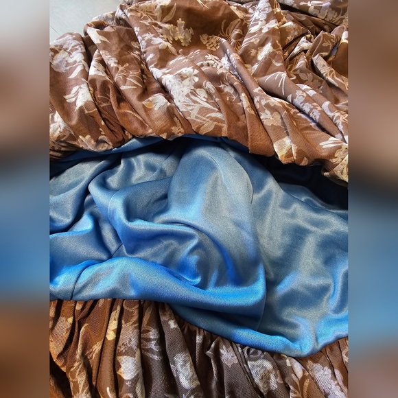 Let Me Be Floral Printed Backless Asymmetrical Bubble Hem Ruched Dress, Blue, S - Picture 9 of 14